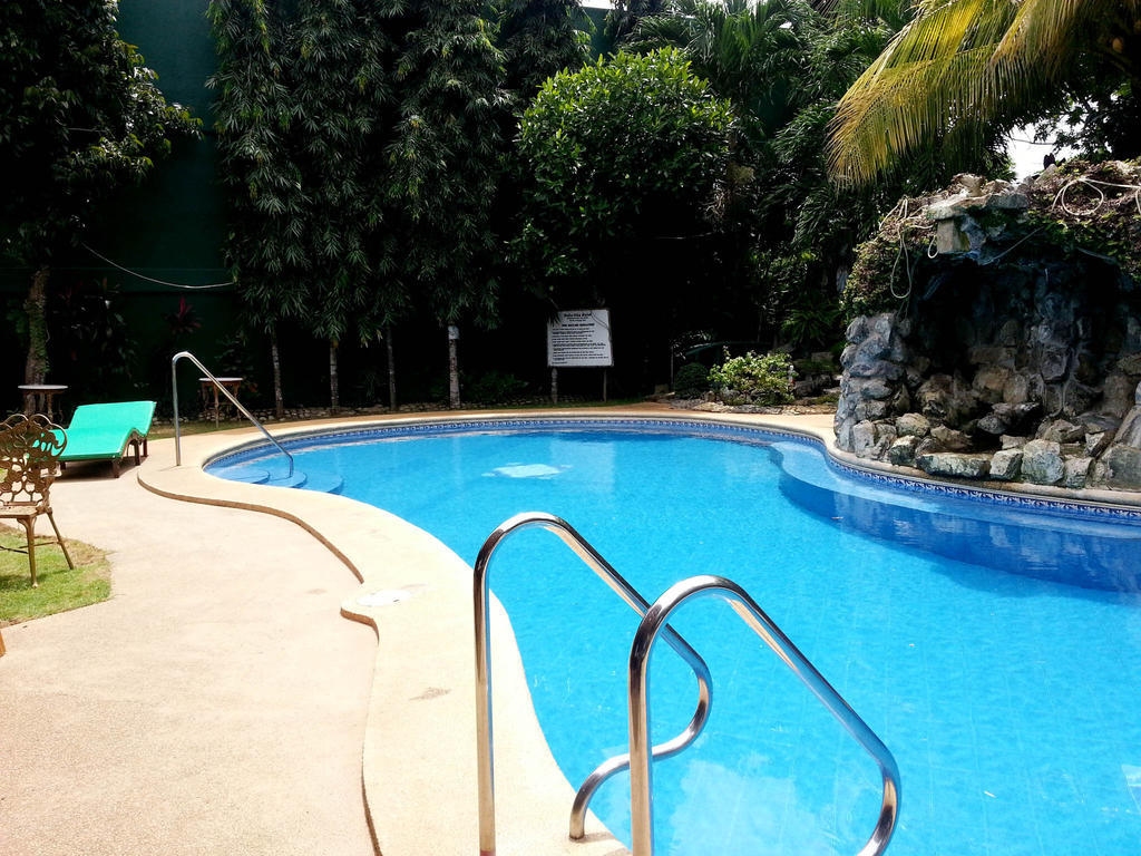 Dolce Vita Hotel Puerto Princesa Kültér fotó